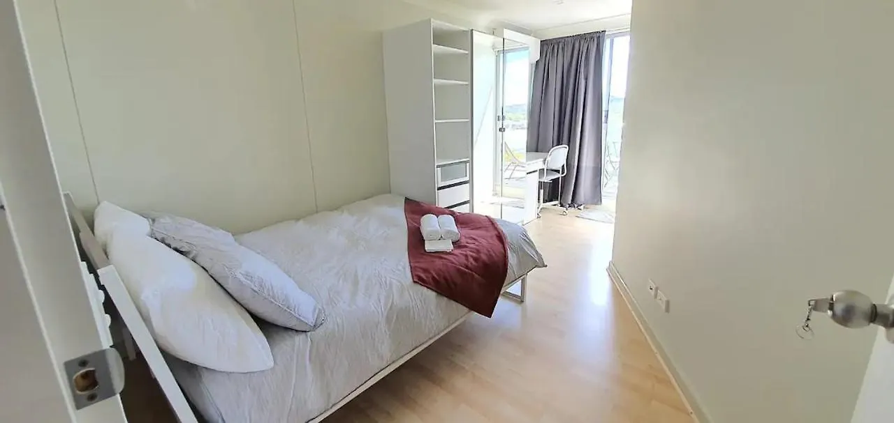 Dana-Cozy Private Room In Shared Central Apt-Rm 1 Canberra