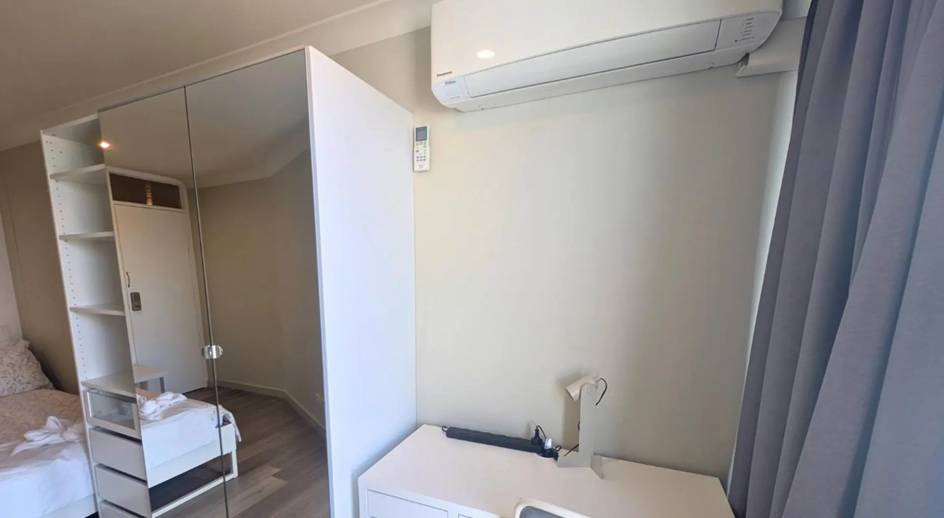 Dana-Cozy Private Room In Shared Central Apt-Rm 1 Canberra Homestay